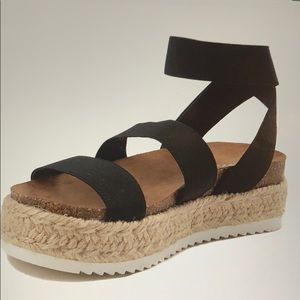 madden girl carly espadrille